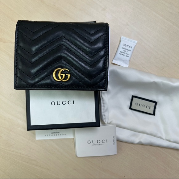 Gucci GG MARMONT CARD CASE WALLET - Picture 9 of 10